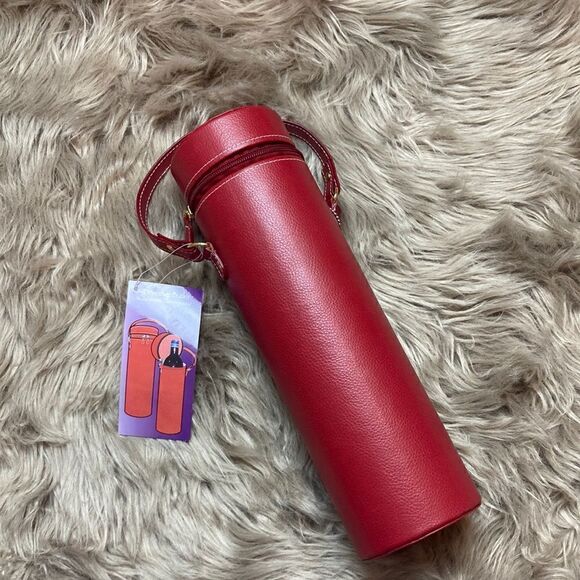 Beverage Butler Red Leather Zip Cylinder Wine Bottle Holder - Picture 1 of 8